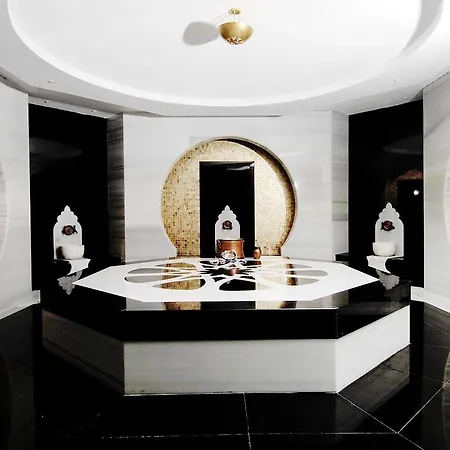 Rezort Seamelia & 5*